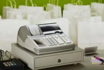 Инспектор на НАП в заведението – стократно увеличение на оборота