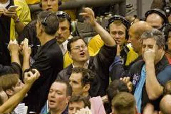 Брокери: Продължаваме да следим световните пазари