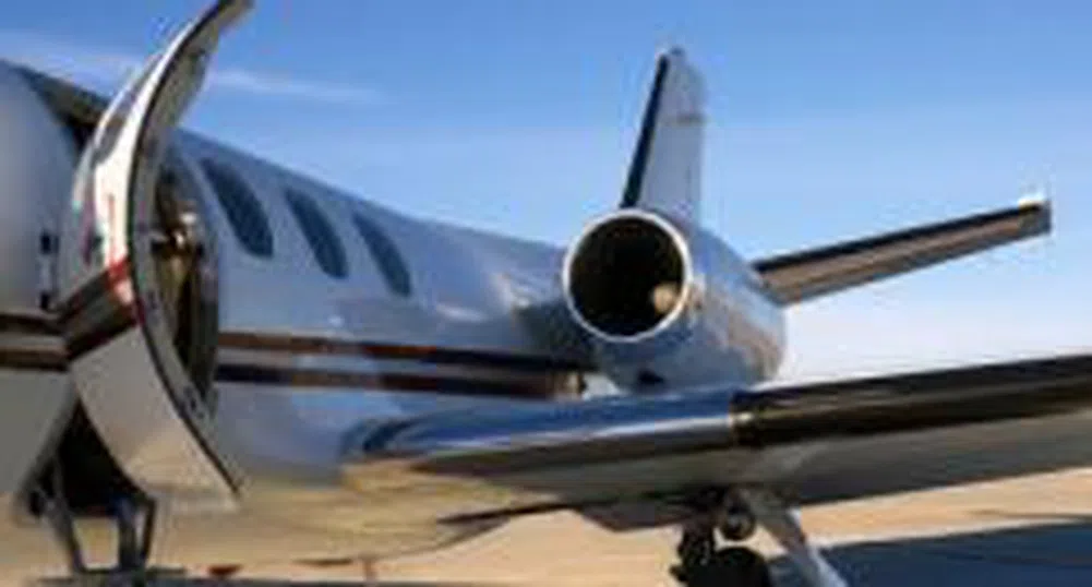 Зум Еърлайнс прекрати полетите си поради поскъпването на авиационното гориво