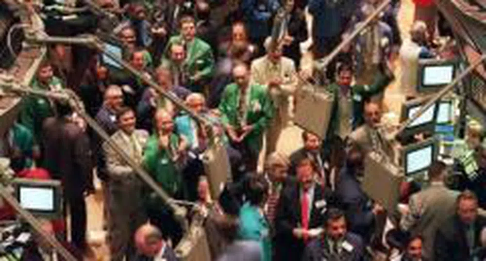 Акциите на над 100 компании от S&P 500 с цена под 10 долара