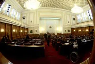 Внасят в парламента предложенията за промени в кабинета