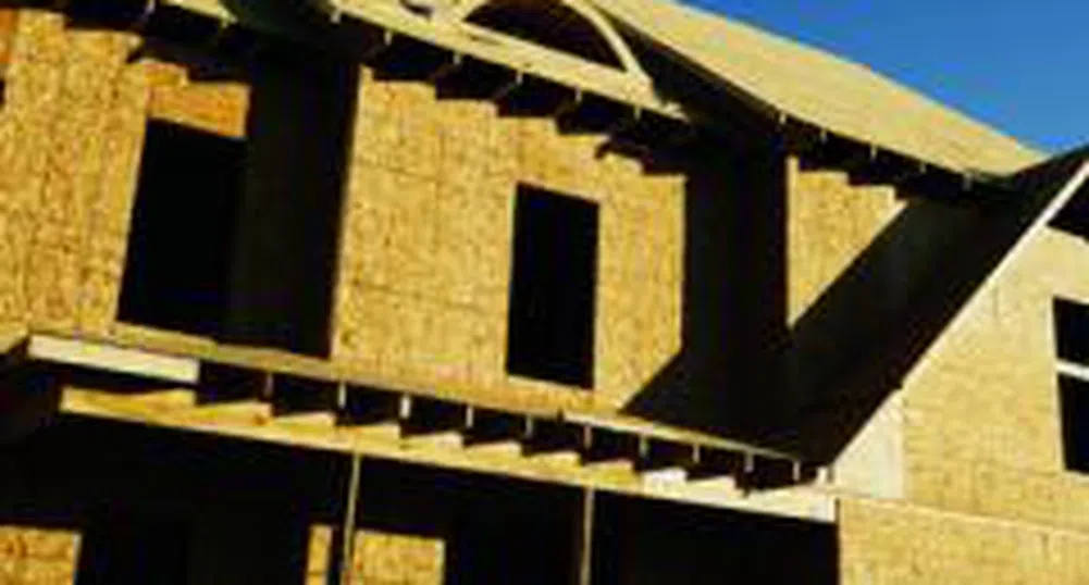 Новото строителство на еднофамилни къщи в САЩ със 17-годишен минимум през април
