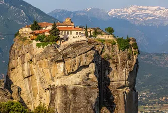 Шестте удивителни манастира от Метеора