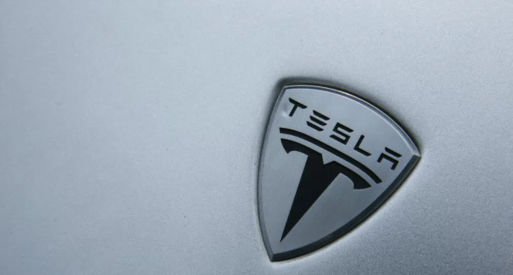 Tesla може да върне държавния заем 9 г. предсрочно