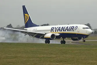 Ryanair увеличава таксите при чекиране на багаж с 50%