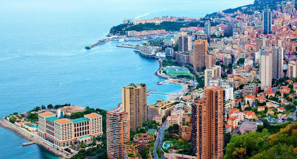 Защо всички в Монако са богати?