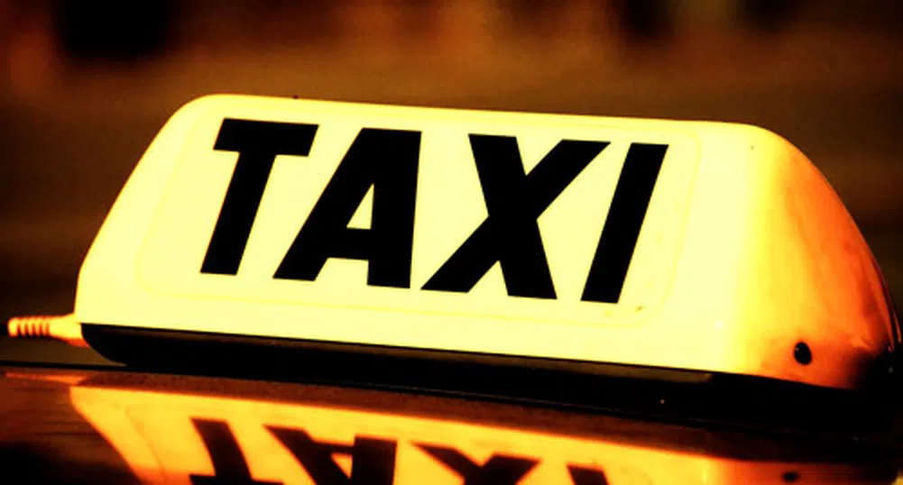 Какви са критериите за избор на шофьор на такси в Европа?
