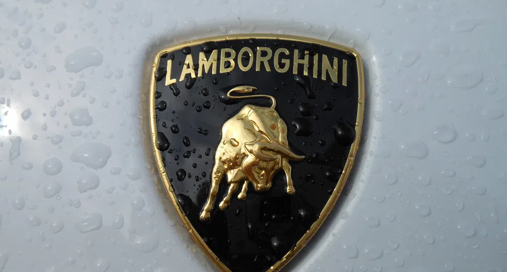 Lamborghini планира да удвои продукцията си с луксозен SUV