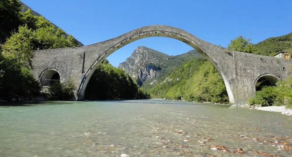 Това беше един от най-забележителните мостове в Гърция