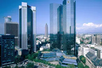 Deutsche Bank заделя по 285 хил. евро за бонуси