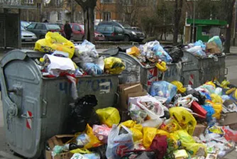 Софиянци хвърлят по 64 000 тона храна в боклука