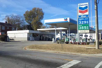 Бензинът в САЩ вече е по-евтин от млякото