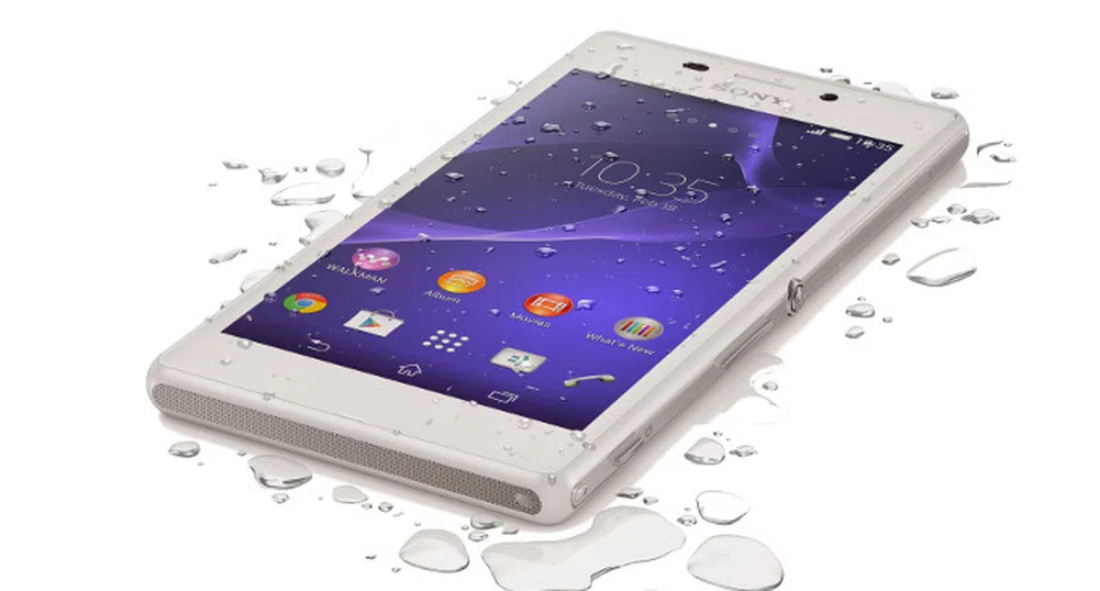 Sony представя водоустойчив Xperia M2 Aqua