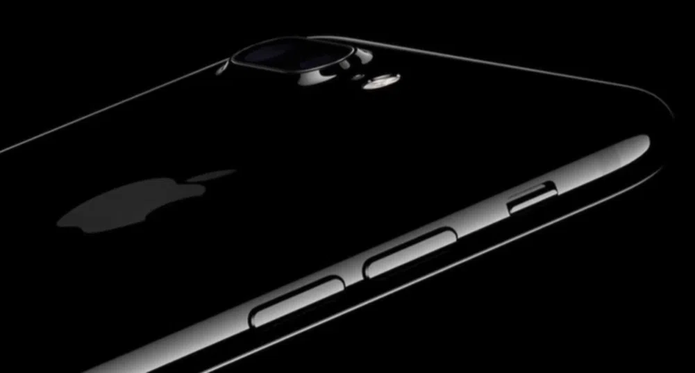 Iphone 7 в магазините до дни