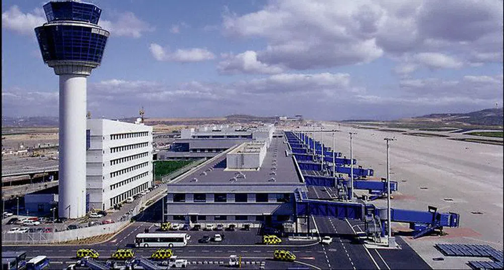 Стачка затваря летището в Атина