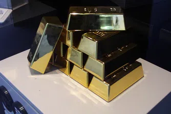 Цената на златото с едномесечен връх, приближава 1300 долара