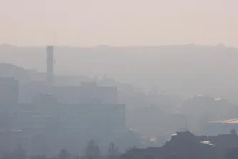 Повече от половината българи дишат мръсен въздух