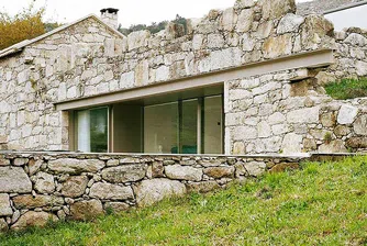 Тази къща на мечтите изникна върху португалски руини
