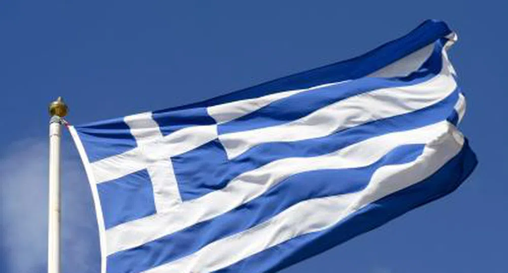 Fitch понижи кредитния рейтинг на Гърция