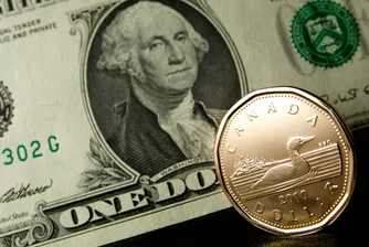 Канадският долар с най-голям ръст от година
