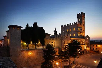 Замък, бил собственост на папа, се продава за 5.8 млн. долара