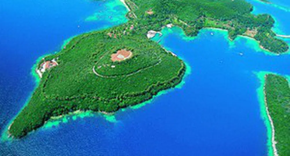Разкриха кой е руският милиардер, купил най-скъпия гръцки остров
