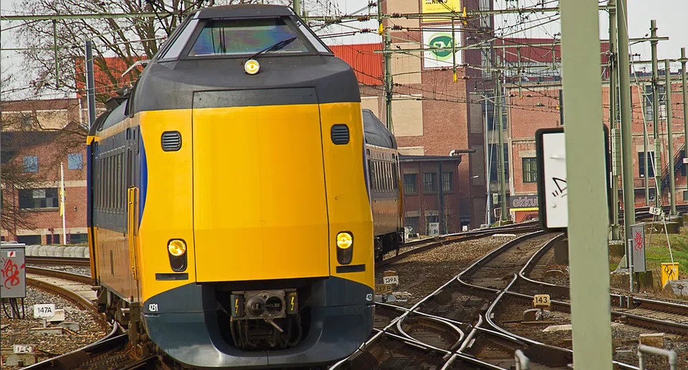 Всички влакове в Холандия вече се движат само с вятърна енергия