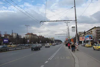 Датчици в асфалта ловят тирове в центъра на София