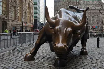 Силни данни за щатската икономика подкрепиха биковете