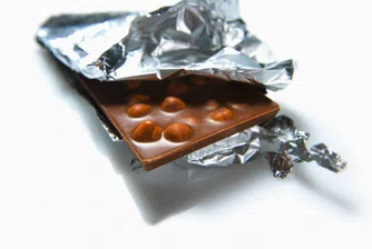 Митничари хванаха 18 тона краден шоколад