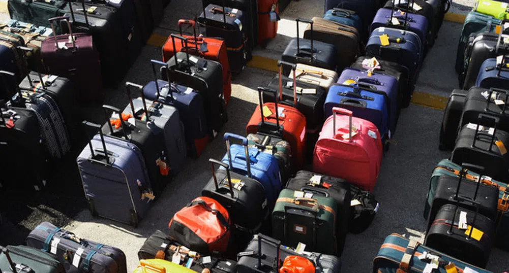 Как се контролират багажите на големите летища?
