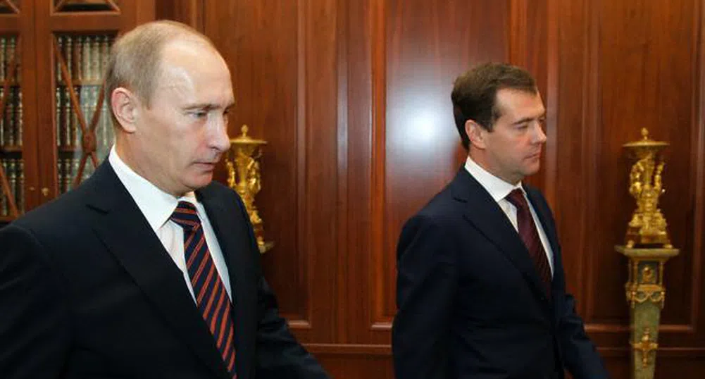 Медведев предлага Путин за президент