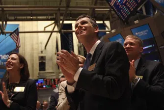 Dow затвори над 13 000 за пръв път от 2008 г. насам
