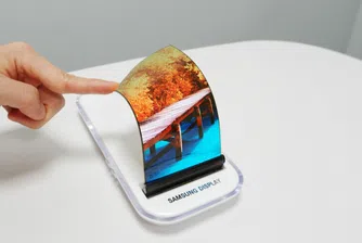 Samsung не вярва в успеха на извитите дисплеи