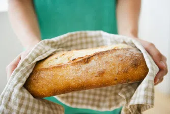 Миризмата на топъл хляб ни прави по-добри