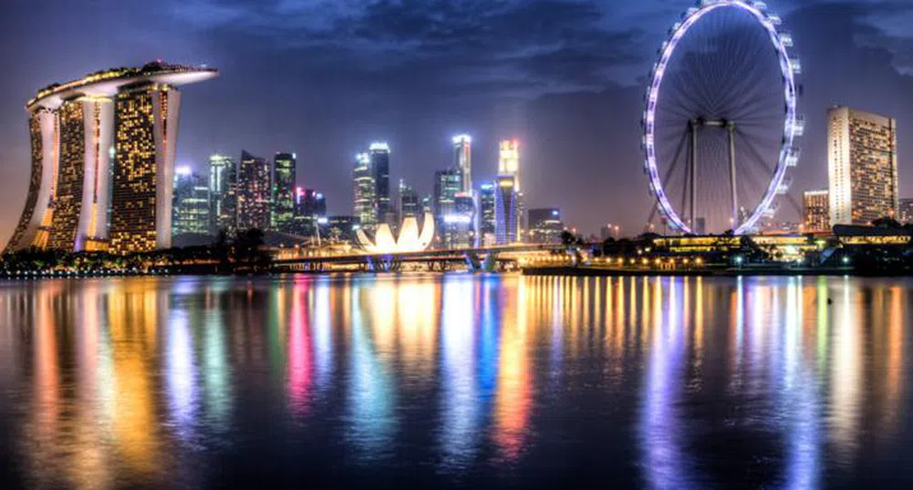 Милионерите избират Сингапур пред Хонконг