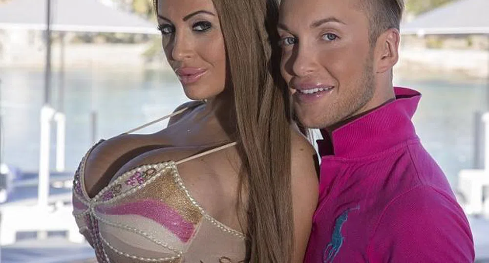 Двойка похарчи 272 хил. евро, за да приличат на Барби и Кен