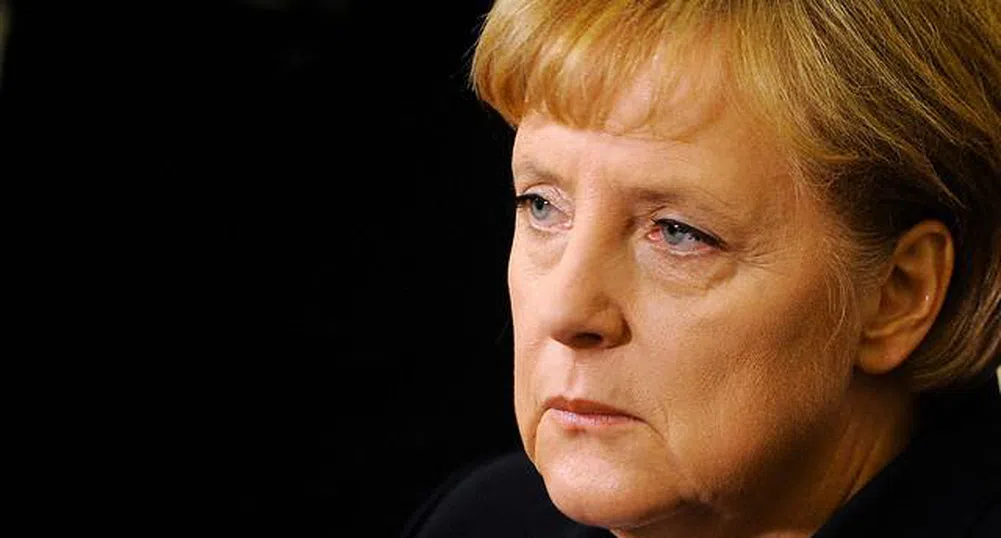Меркел: Еврото е в най-трудния период от създаването си