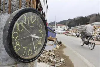 Япония в снимки: Месец след катастрофата