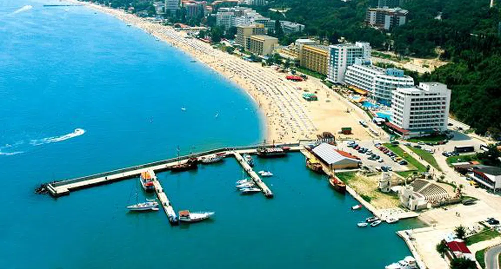 Холдинг Варна придоби хотели в Банско и Златни пясъци