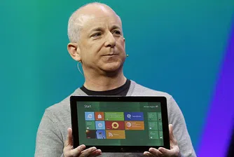 Бащата на Windows 8 напусна Microsoft