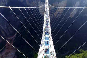 Най-дългият и висок стъклен мост в света