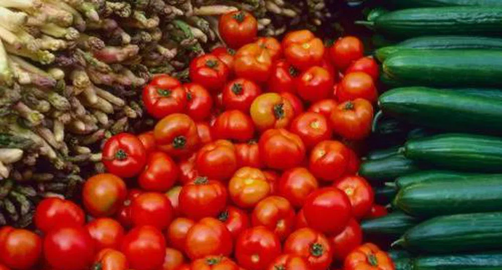 По-евтини краставици, домати, пипер и зеле