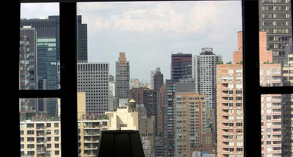 Цените на апартаментите в Манхатън продължават да падат