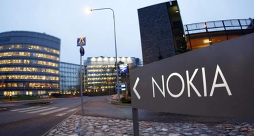 Nokia купува дела на Siemens в Nokia Siemens Networks