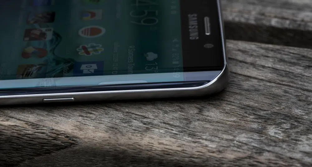 Samsung Galaxy S7 ще възпроизвежда видео до 17 часа