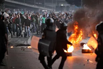 Полицията уби със сълзотворен газ 38 души в Египет