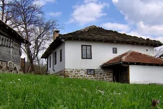 За британците, които се местят в българските села
