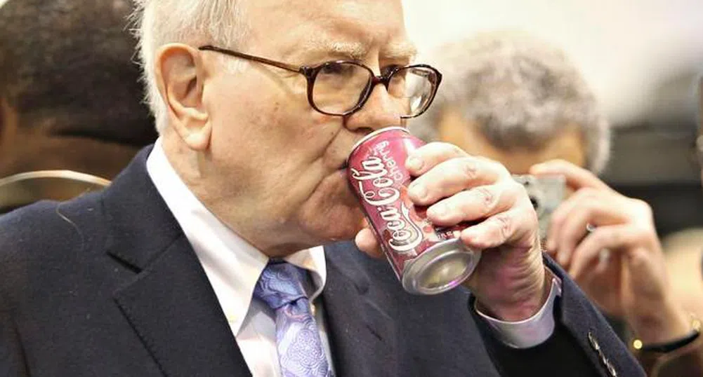 Уорън Бъфет пие Coca-Cola за закуска