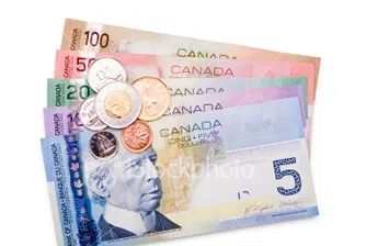 Канадският долар - нов спасителен остров